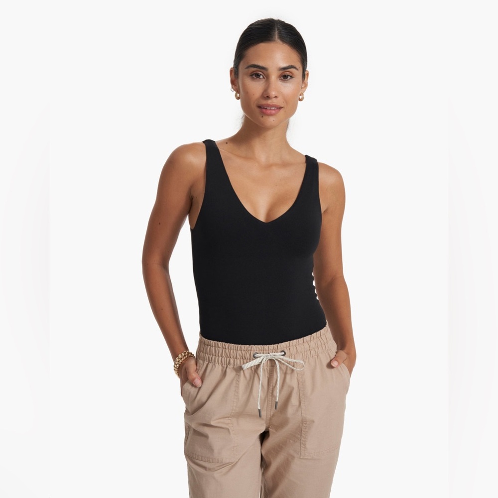 Vuori Halo Bodysuit in Black